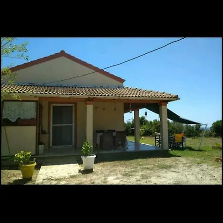 Anjela's Village House Hébergement de vacances Marathias